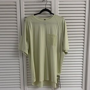 Brand New with Tags Lululemon Men's Light Green T-Shirt